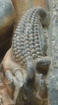 Halebid Muktaphala 19 Detail