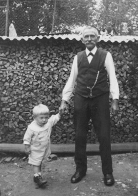 Christian Lederer and grandson Alfred