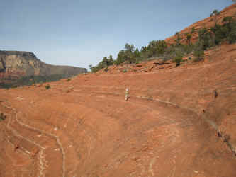 IMG_1896.jpg (2075495 bytes)