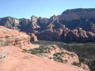 DSCN2985.JPG (234589 bytes)