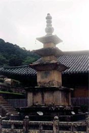 Sokkat'ap and Tabot'ap Pagoda