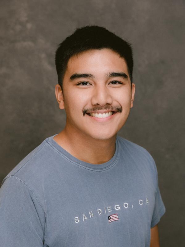 Ian Llaneza photo